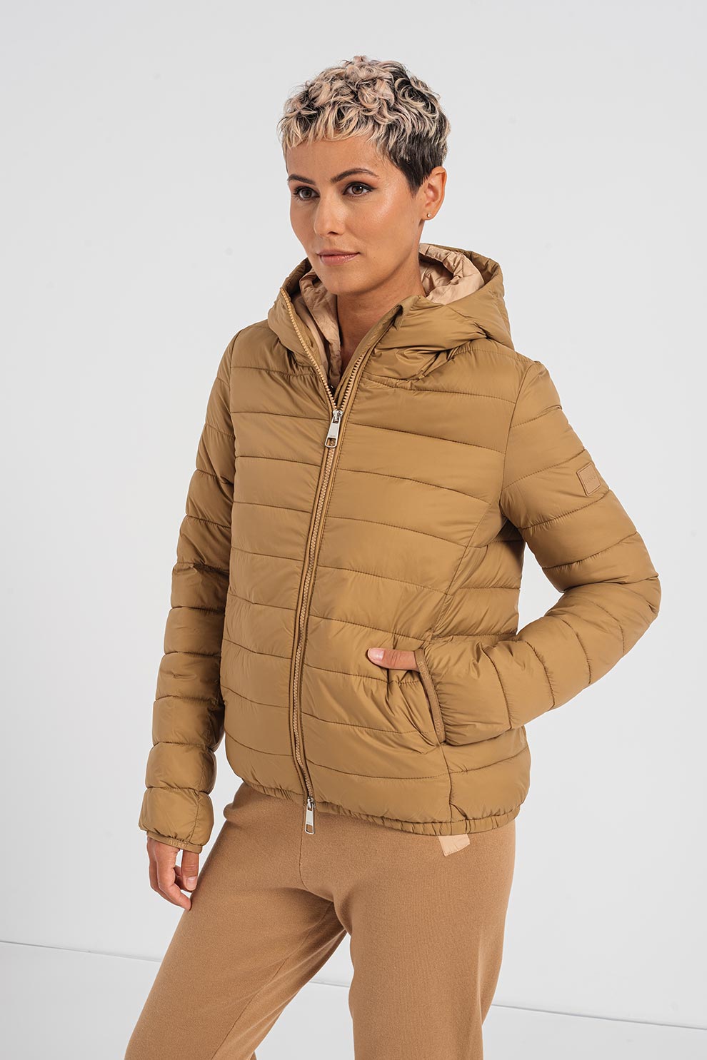 BOSS, Geaca regular fit rezistenta la apa Paflaffy, Maro deschis, 40 ...
