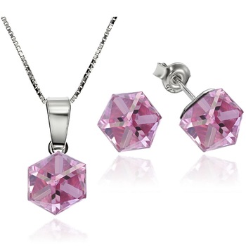 Set Argint 925 placat cu rodiu cu cristale Swarovski® Cubic 6mm, Light Rose, Surub + Lant Set Argint 925 placat cu rodiu cu cristale Swarovski® Cubic 6mm, Light Rose, Surub + Lant