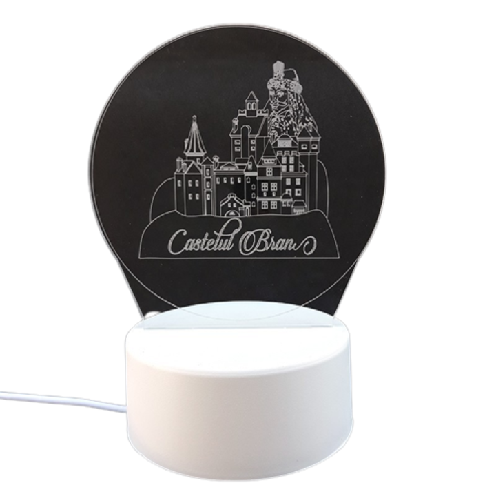 Veioza din plastic, cu led si incarcare prin USB, cu Castelul Bran si Vlad Tepes, M1, 13x17 cm
