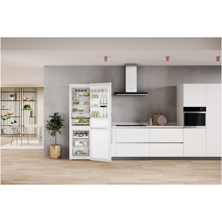 Combina frigorifica Whirlpool W7X92OWH, 367 l, Clasa E, Total No Frost, Tehnologia 6TH Sense, Alarma usa, Iluminare LED, H 202.7 cm, Alb