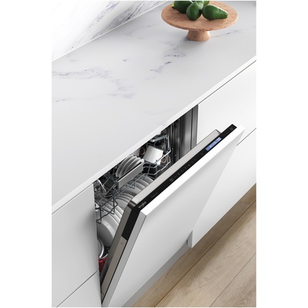 Masina de spalat vase incorporabila Whirlpool WIS1150PEL, 14 seturi, 11 programe, Clasa B, Tehnologie al 6-lea Simt, AquaStop, 3 cosuri, Display, 60 cm