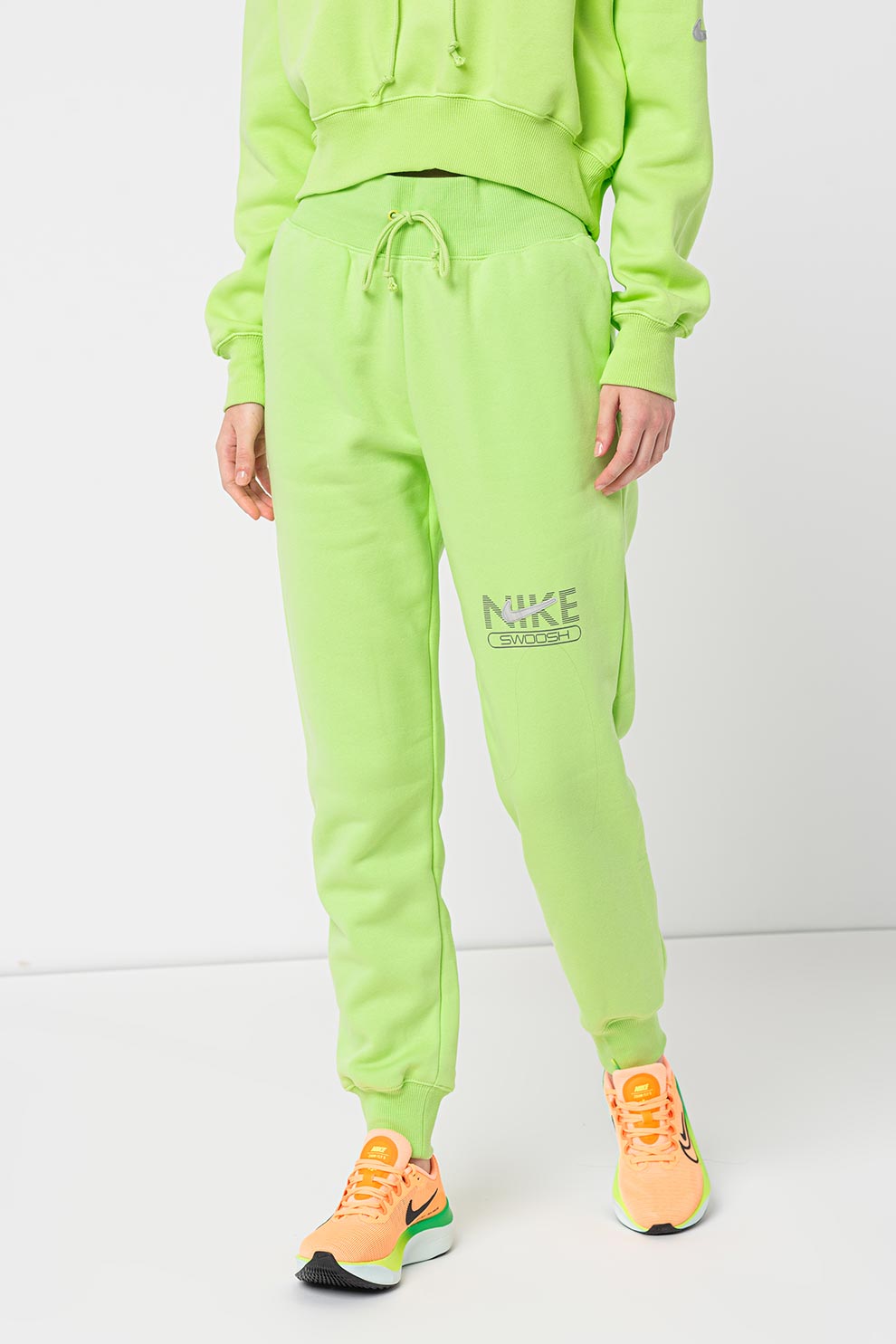 Nike, Pantaloni sport cu logo Swoosh, Verde electric, M