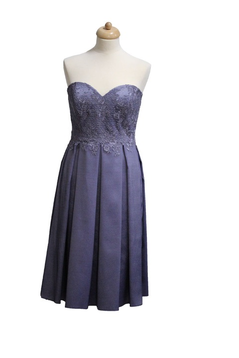 Rochie de gala cu broderie, lila, marime 38
