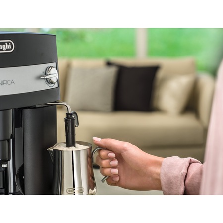 Espressor automat De'Longhi Magnifica ESAM3000B, 1450W, 15 bar, 1.8 l, Negru