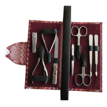 Trusa pentru manichiura, Otto Herder (Solingen), 9 piese inox, finisaj mat Trusa pentru manichiura, Otto Herder (Solingen), 9 piese inox, finisaj mat