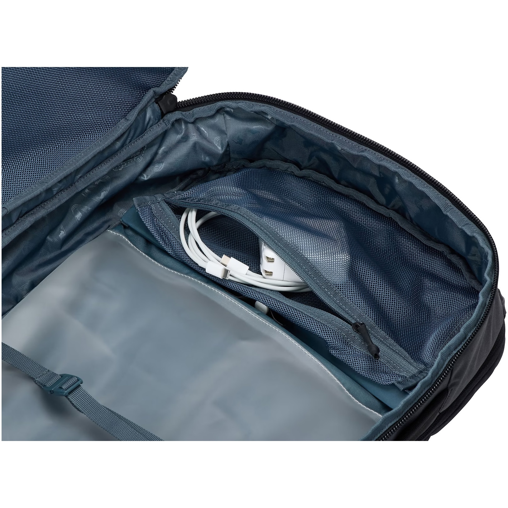 Rucsac THULE Aion, pentru notebook de max. 15 .6 inch, 2 compartimente, buzunar frontal x 2, buzunar lateral x 2, waterproof, nylon, Negru
