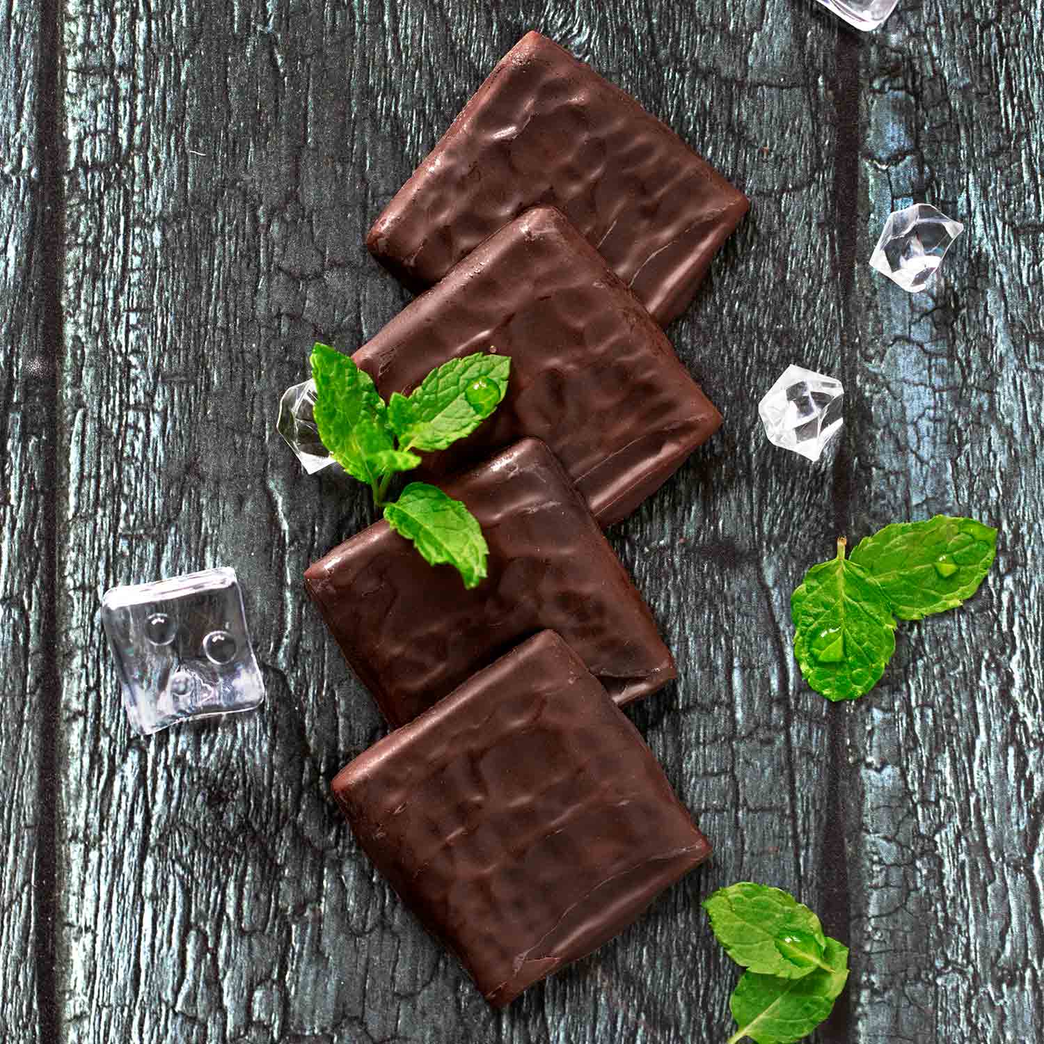 Пралини с мента, мохито и черен шоколад, After Eight, 200гр - eMAG.bg
