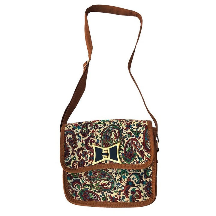 Virágmintás négyzet alakú textiltáska, 20x16 cm