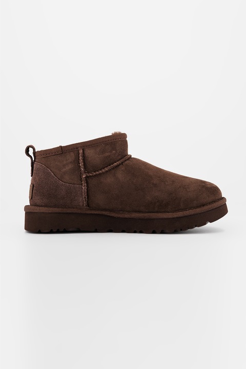 UGG, Непромокаеми велурени боти Classic Ultra Mini с лесно обуване, Тъмнокафяв, 10