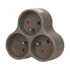 Accesorii prize si intrerupatoare