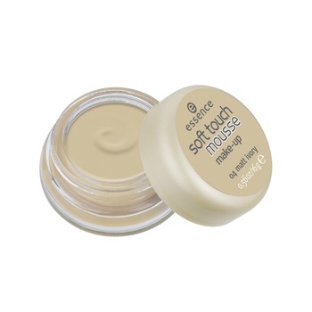 Fond de ten Essence Soft Touch Mousse 04 Matt Ivory, 16 g Fond de ten Essence Soft Touch Mousse 04 Matt Ivory, 16 g