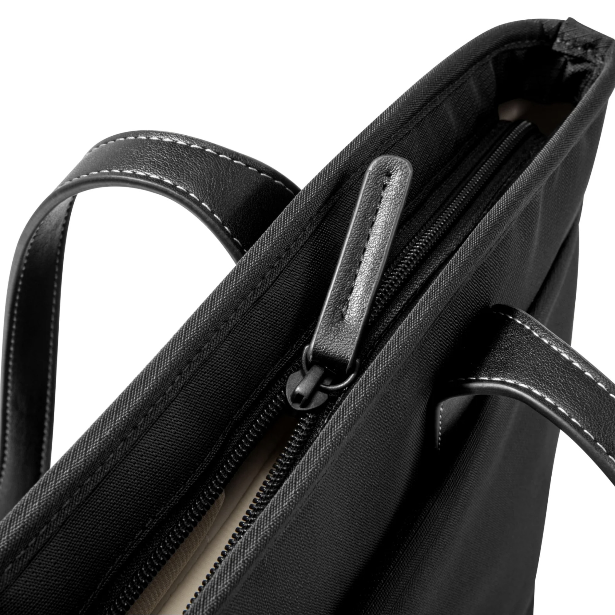 Geanta pentru Laptop 16 inch Rezistenta la Picaturile de Apa - Tomtoc Tote Bag (T23L1D1) - Black