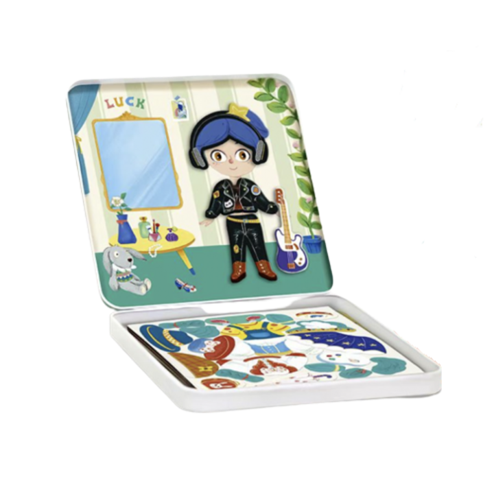 Tabla interactiva magnetica cu haine "Fashion girl"