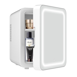 Mini frigider cosmetice, Flippy, dubla functie de incalzire/racire, portabil, 12L, alb