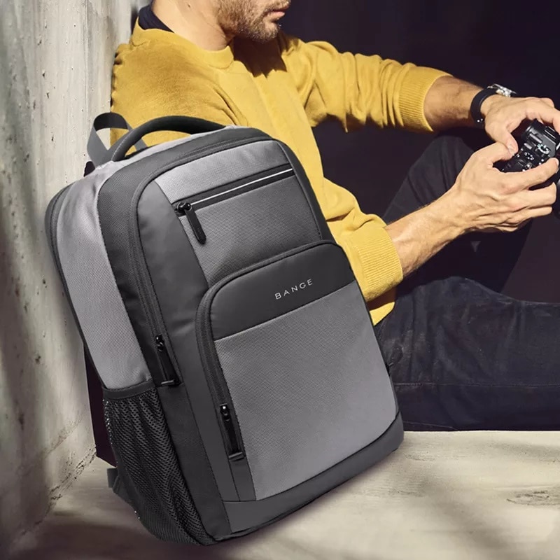 Rucsac laptop 15.6", multifunctional, impermeabil, cu port de incarcare USB, BANGE, 45x32x15 cm, Gri
