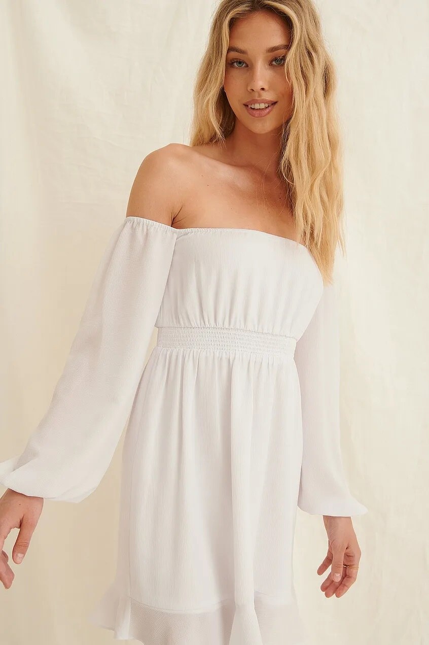 rochie off shoulder