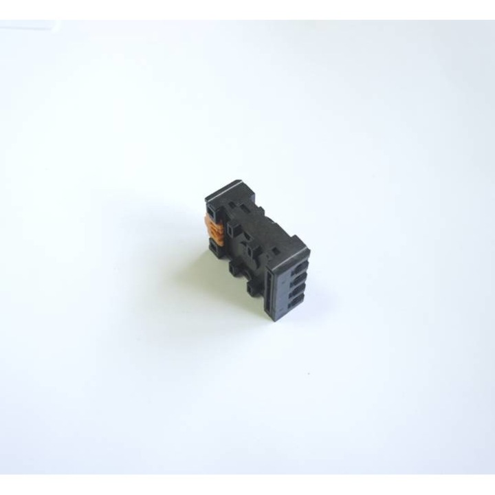 Цокъл за реле, R15-3PDT, DIN шина, 8pin - eMAG.bg