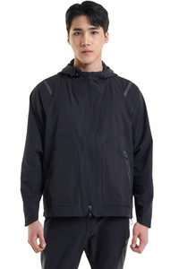 Jachete si geci sport barbati