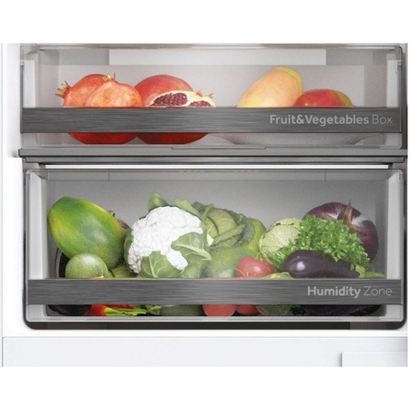 Combina frigorifica incorporabila Haier HBW5518E, 248 l, Clasa E, Total No Frost, Air surround, Compresor Inverter, WiFi, H 177 cm, Alb