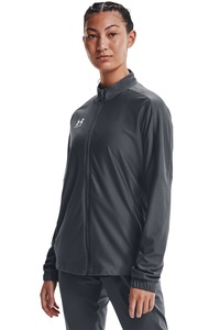 Jachete si geci sport dama