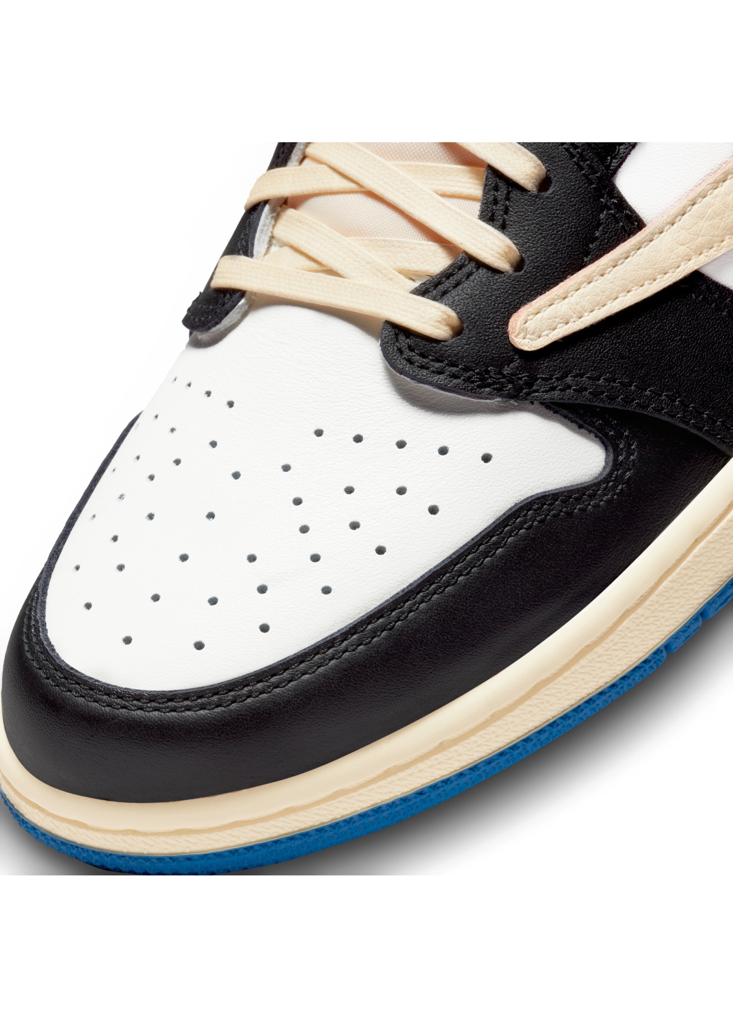 Pantofi sport Nike Air Jordan x Travis Scott Fragment Design 1 Low