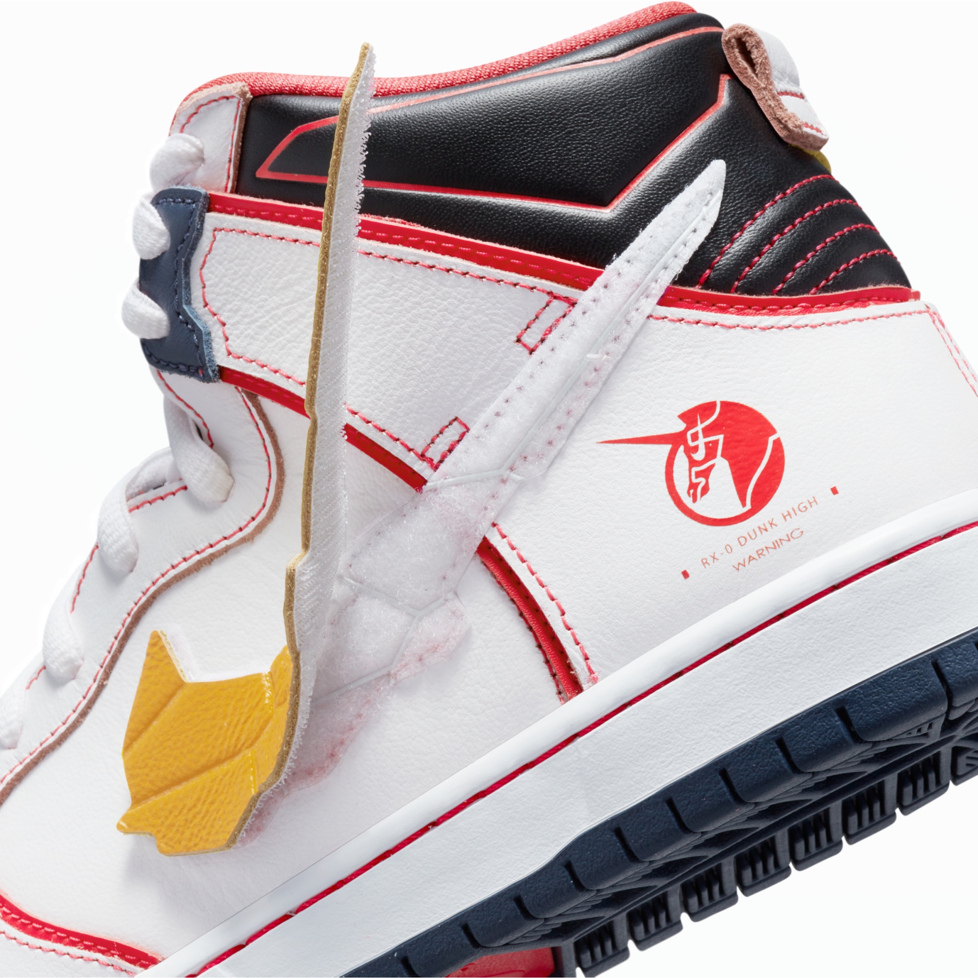 Pantofi sport Nike SB Dunk High Pro QS Unicorn Gundam