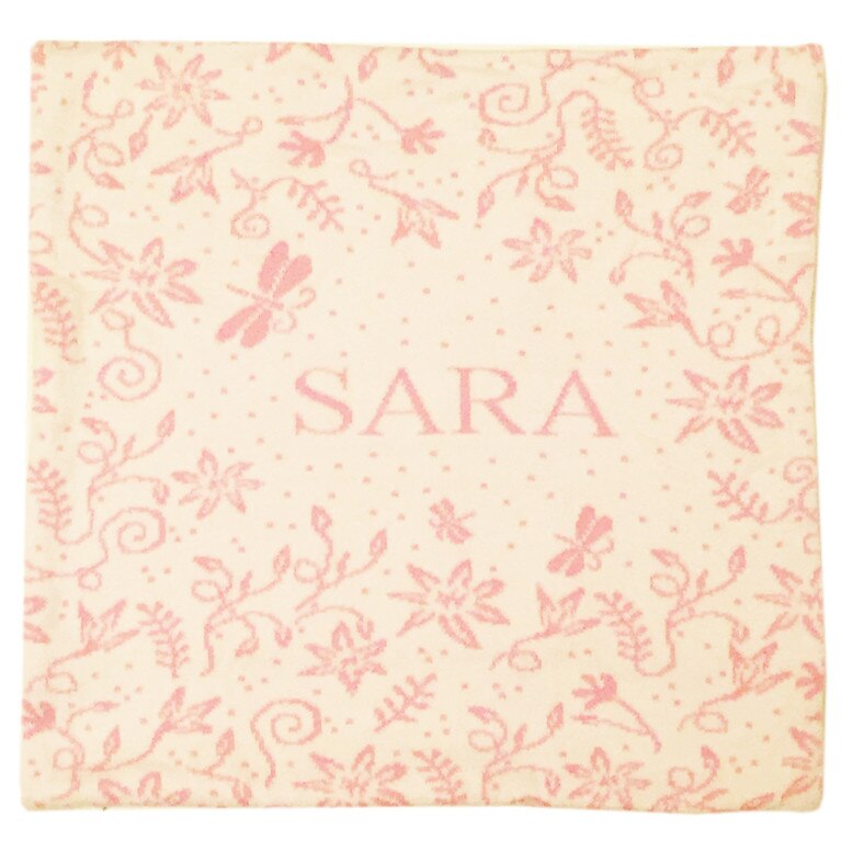 Fata de perna pesonalizata Sara, roz, 40 x 40 cm din bumbac organic