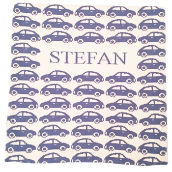 Fata de perna pesonalizata Stefan, albastra, 40 x 40 cm din bumbac organic Fata de perna pesonalizata Stefan, albastra, 40 x 40 cm din bumbac organic