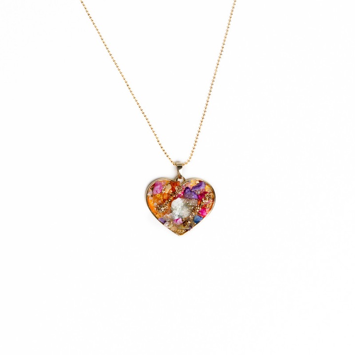 Colier multicolor Ezera, cu pandantiv inima, Madee, cu pietre semipretioase druzy aplicate, placat cu aur de 18K, 3.5 cm