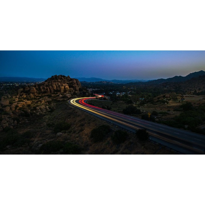 Öntapadó PVC tapéta - Highway At Night, 100 x 150 cm