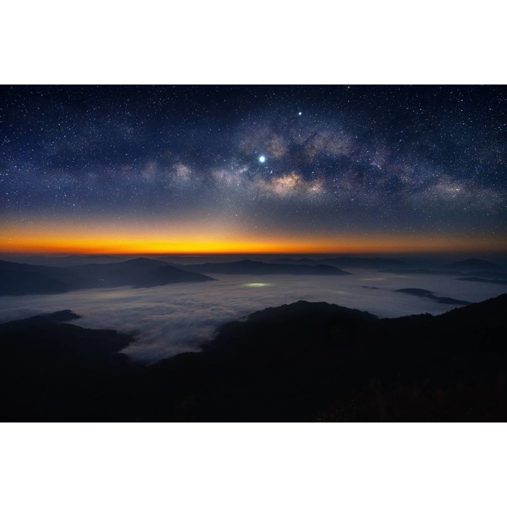 Öntapadó PVC tapéta - Milky Way Galaxy and Mountains, 100 x 150 cm