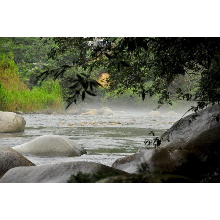 PVC öntapadó tapéta - Water Pass Raman Stones, 100 x 150 cm