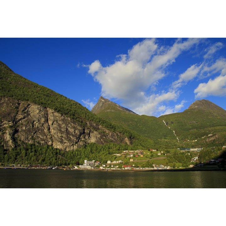 PVC öntapadós tapéta - A hegyek fensége, 100 x 150 cm