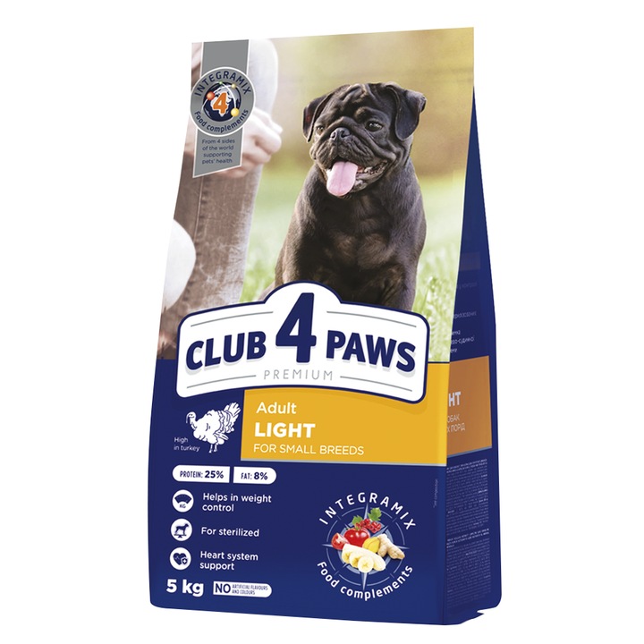 Пълноценна суха храна Club 4 Paws Premium Light "Weight Control" за стерилизирани малки кучета с високо съдържание на пуешко месо, 5 кг