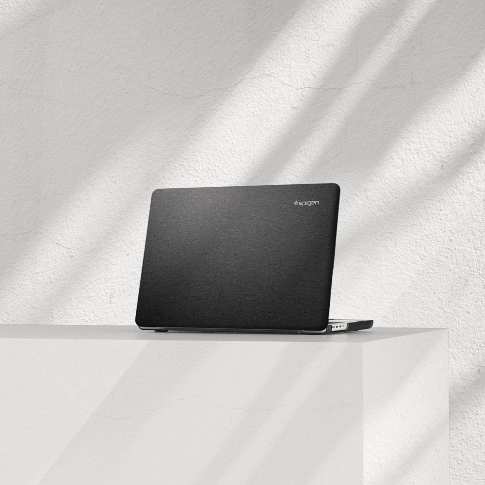 Husa Spigen Urban Fit pentru Apple MacBook Pro 16 M1/M2/M3 2021-2023 Negru