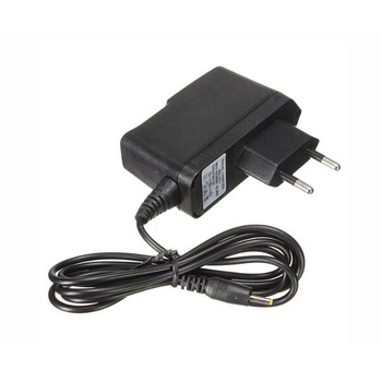 Incarcator iTouch pentru Tablete de 9v 2A (2000 mAh) Incarcator iTouch pentru Tablete de 9v 2A (2000 mAh)