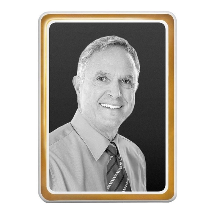 Fotoceramica funerara, Fotoporcelana, Dreptunghi, Cu dunga aurie, 5x7 cm, Alb