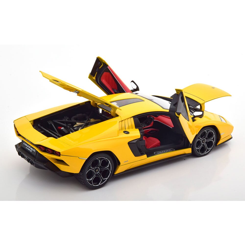 Macheta auto Lamborghini Countach LPi 800-4, 2021, Galben, 1:18