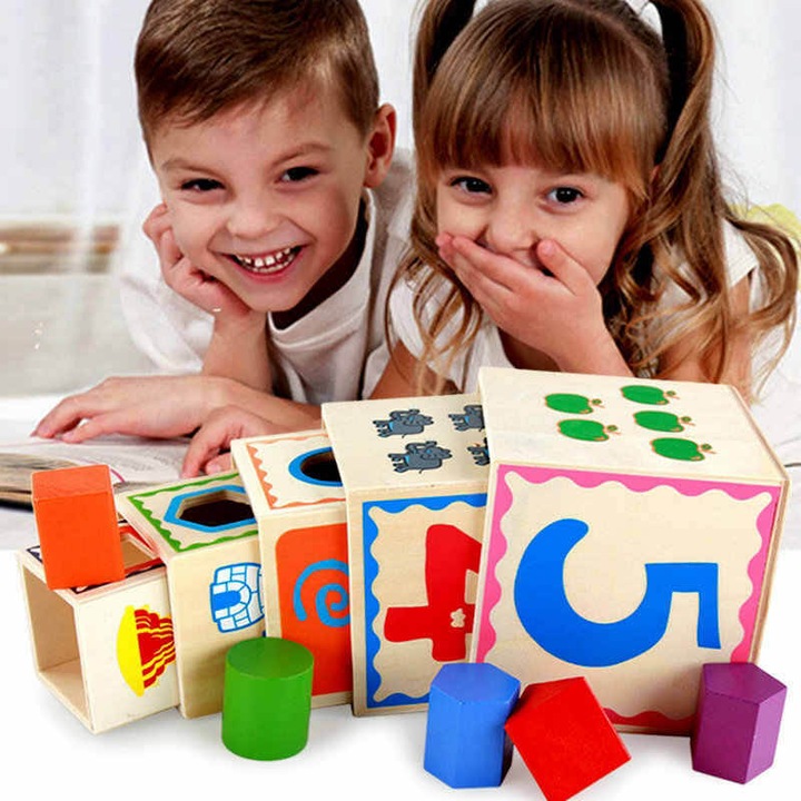 Turn Montessori din lemn 5 cuburi cu cifre, forme si animale - eMAG.ro