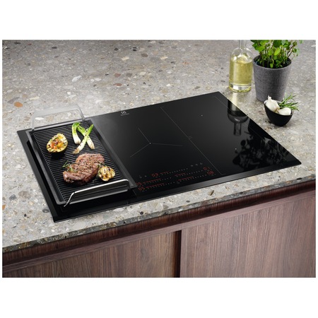 Plita incorporabila Electrolux EIV84550, Inductie, 5 zone de gatire, Control touch, Booster, Conectivitate hota, Timer, Oprire automata, 78 cm, Negru