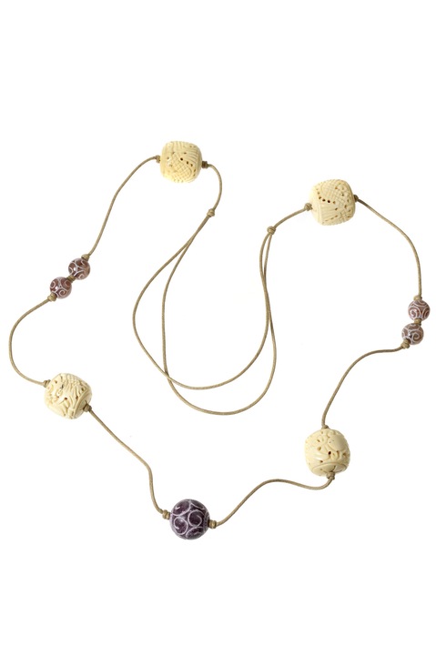 Колие, Глория Марис, Уникална издълбана кост89 Крем, Регулируема