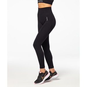 Pantaloni sport dama