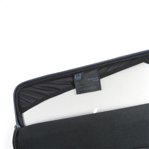 Husa de protectie Tucano Top Second Skin pentru MacBook Pro 15" Retina, Black