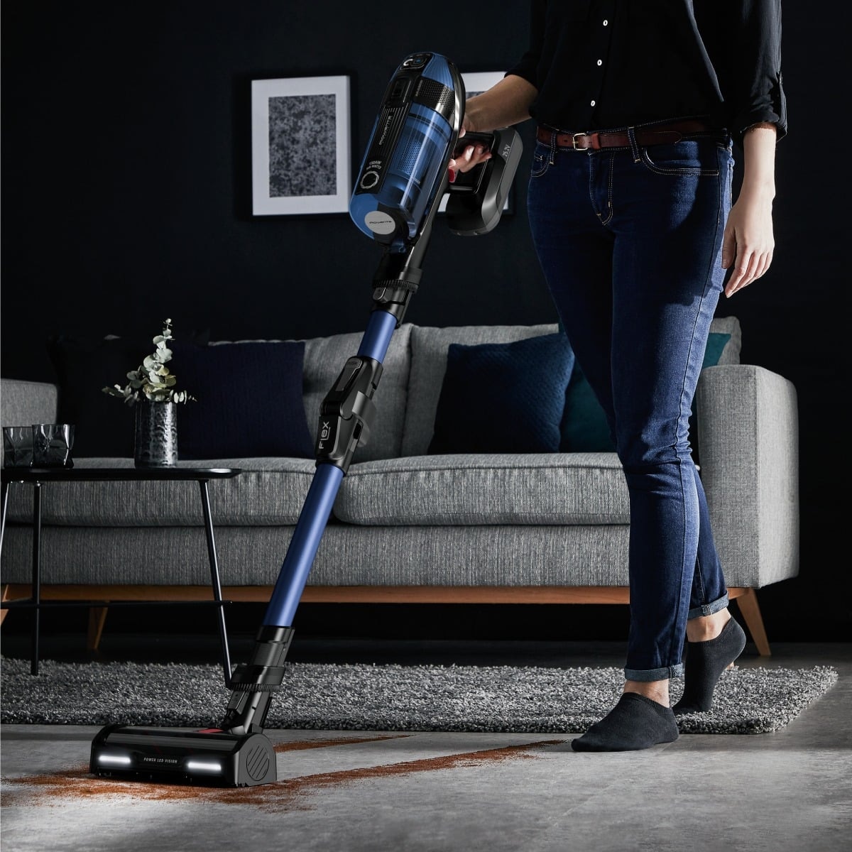 Pachet promo: Aspirator vertical Rowenta X-Force Flex 12.60 Aqua RH98C0WO, 320 W, 0.9 l, Autonomie 45 minute, mop Aqua, Albastru/Negru + Fier de calcat Tefal Ultragliss Plus FV6830E0, 2800W, talpa Durilium AirGlide, jet de abur 250 g/ min, functie Eco, albastru