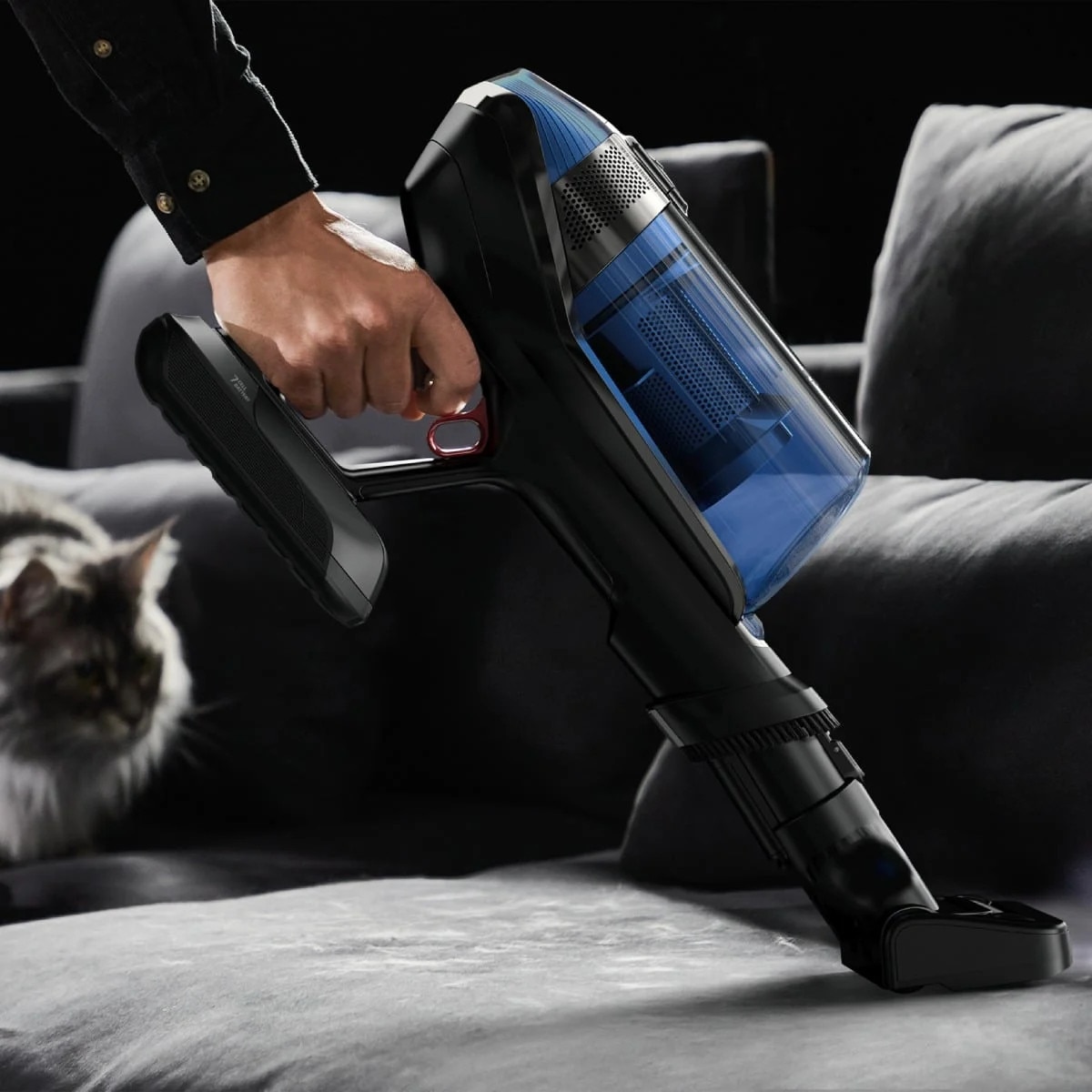 Pachet promo: Aspirator vertical Rowenta X-Force Flex 12.60 Aqua RH98C0WO, 320 W, 0.9 l, Autonomie 45 minute, mop Aqua, Albastru/Negru + Fier de calcat Tefal Ultragliss Plus FV6830E0, 2800W, talpa Durilium AirGlide, jet de abur 250 g/ min, functie Eco, albastru
