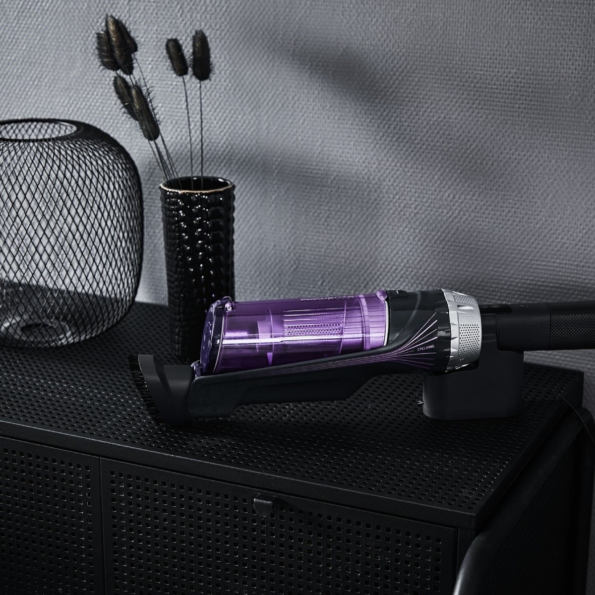 Aspirator vertical Rowenta X-Nano RH1129WO, 0.5l, 16.8V, Autonomie maxima 40 min, Negru-Mov