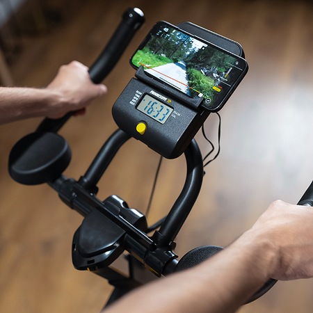 Bicicleta fitness pentru spinning, PROGRESSIVE SX2000SE, Greutate maxima utilizator 120 kg, Bluetooth, Calcul calorii, timp, distanta, puls, Greutate sistem volanta 18 kg, culoare negru-galben