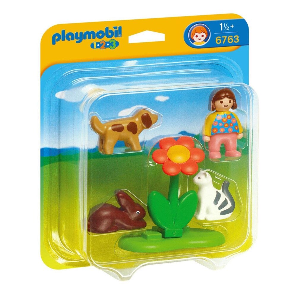 Figurine 1.2.3 PLAYMOBIL Fetita cu animalute