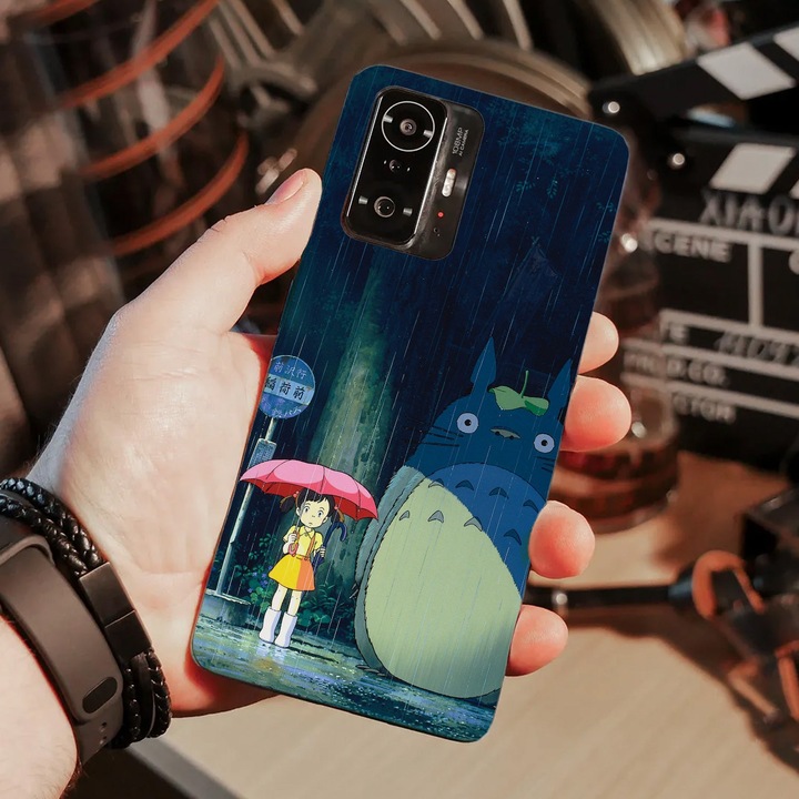 A tok kompatibilis a buszra váró Xiaomi Mi 11 Totoro modellel, szilícium, TPU, fordítva