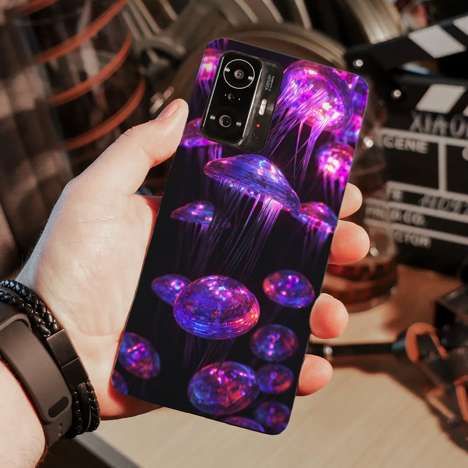 Кейс съвместим с Xiaomi Mi 11 Pro модел Neon Jellyfish, силикон, TPU ...